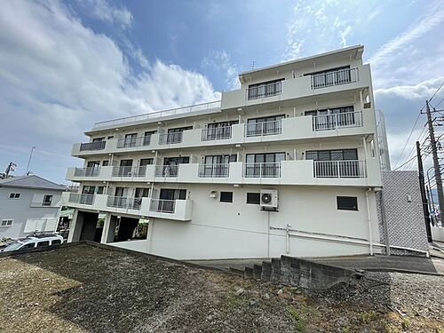 神奈川県伊勢原市板戸 5階建 築39年2ヶ月