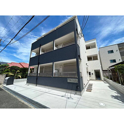 大阪府吹田市南正雀１丁目 3階建 築2年4ヶ月