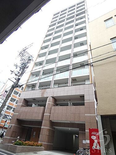 大阪府大阪市淀川区十三本町１丁目 14階建