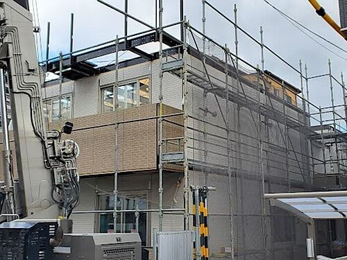 大阪府東大阪市森河内西１丁目 3階建 築2年4ヶ月