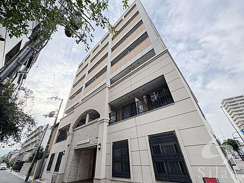 兵庫県西宮市末広町 築18年9ヶ月 7階建