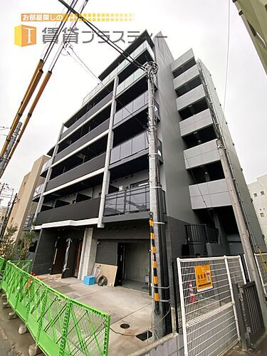 千葉県船橋市本中山１丁目 8階建 