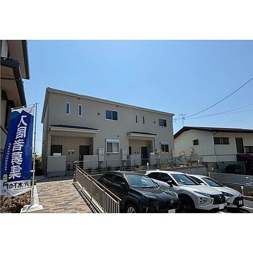 大阪府池田市五月丘５丁目 2階建 