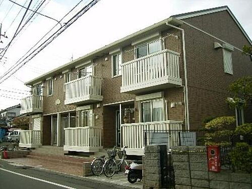 東京都町田市小山町 2階建