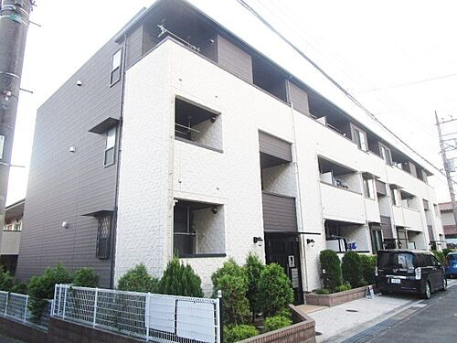 神奈川県海老名市東柏ケ谷１丁目 3階建 築9年8ヶ月