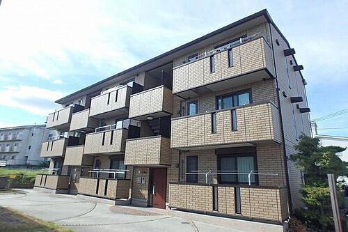 大阪府富田林市昭和町２丁目 3階建 築14年4ヶ月