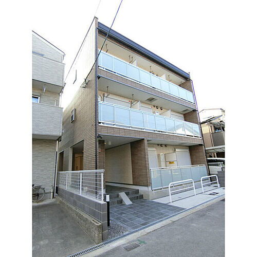 大阪府大阪市東淀川区下新庄５丁目 築4年10ヶ月 3階建