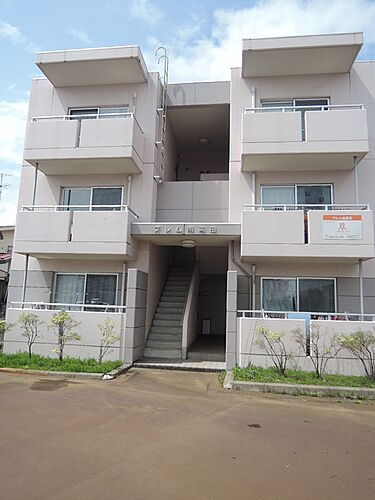 プレム南高田 3階建