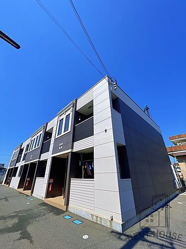 プラチナ　クローバー 2階建