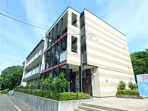 東京都八王子市下柚木２丁目 3階建
