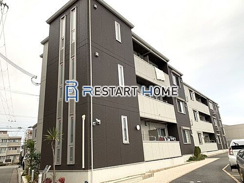 兵庫県神戸市兵庫区芦原通１丁目 3階建
