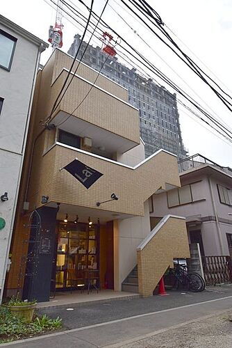 埼玉県さいたま市大宮区大門町２丁目 3階建 築20年7ヶ月