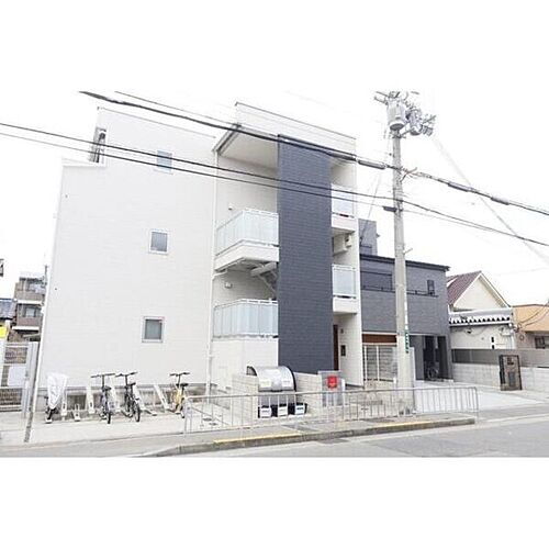 大阪府池田市姫室町 3階建 築6年5ヶ月