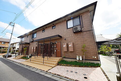 東京都多摩市和田 2階建
