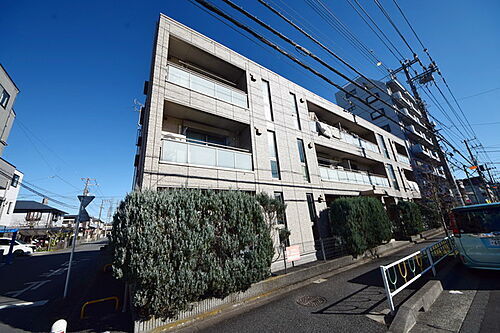 神奈川県相模原市緑区東橋本２丁目 3階建