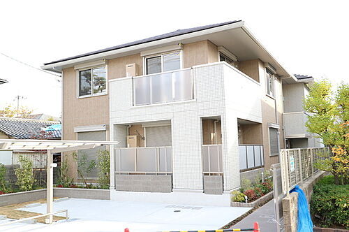 兵庫県伊丹市鋳物師１丁目 2階建 築6年9ヶ月