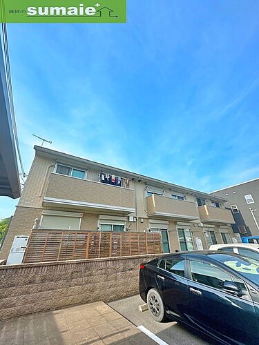 和歌山県海南市重根西２丁目 2階建 築13年8ヶ月