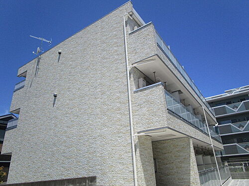 神奈川県厚木市旭町５丁目 3階建 築6年3ヶ月