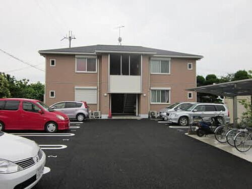 シャーメゾン八木 2階建