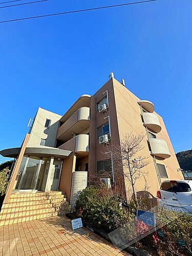 和歌山県和歌山市内原 3階建 築20年11ヶ月