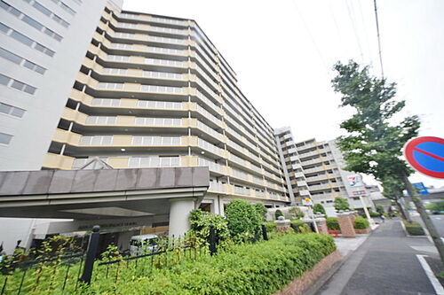 東京都町田市小山ヶ丘３丁目 地上14階地下1階建