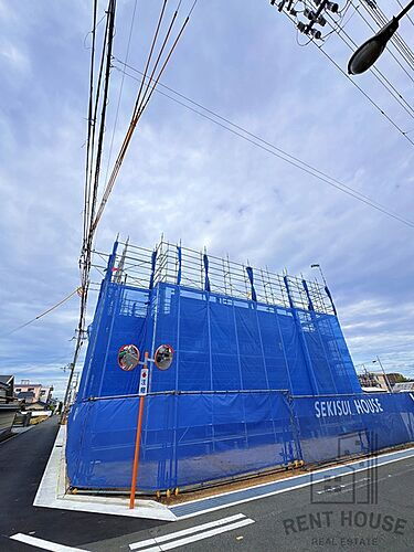 大阪府岸和田市南上町２丁目 3階建 