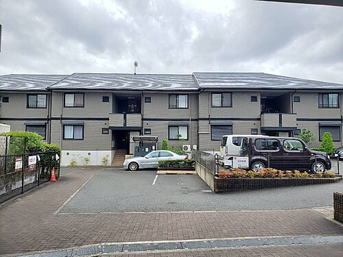 兵庫県川西市花屋敷１丁目 2階建 築25年8ヶ月