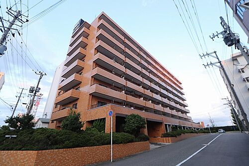 新潟県新潟市中央区下大川前通５ノ町 賃貸マンション