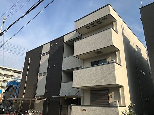 兵庫県尼崎市東園田町３丁目 3階建 築9年9ヶ月