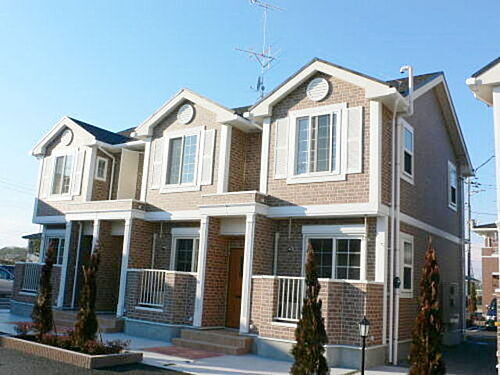 茨城県結城市大字結城 2階建 築16年11ヶ月