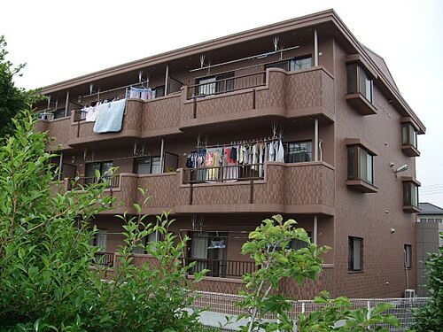 静岡県富士市神谷 3階建