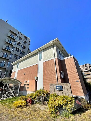 大阪府泉大津市助松町３丁目 築18年9ヶ月 2階建