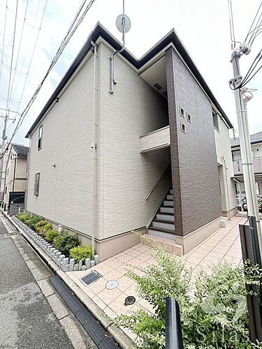 兵庫県西宮市薬師町 2階建