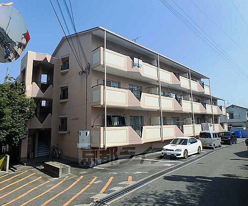 大阪府枚方市南中振２丁目 築37年 3階建