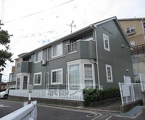 大阪府枚方市翠香園町 築28年3ヶ月 2階建