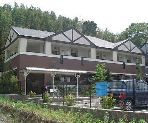 京都府京田辺市三山木上谷浦 2階建 築23年5ヶ月