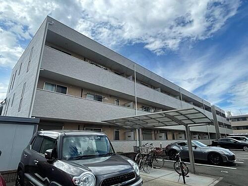 大阪府高槻市藤の里町 3階建 築16年6ヶ月