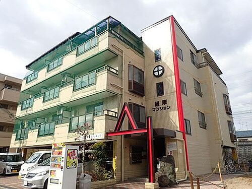 大阪府茨木市上中条２丁目 築33年11ヶ月 4階建