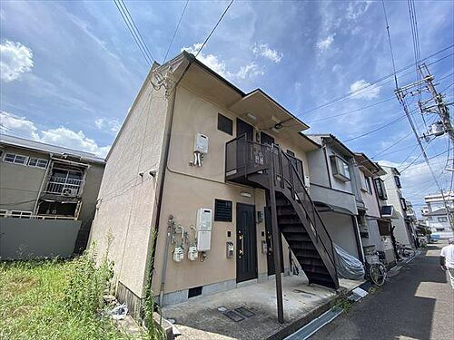 大阪府高槻市千代田町 築49年7ヶ月 2階建