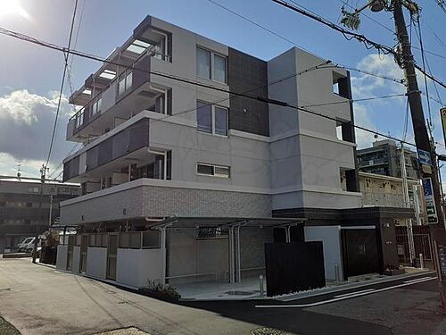 大阪府茨木市舟木町 築3年1ヶ月 4階建