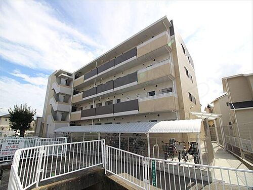 大阪府高槻市野田２丁目 築9年12ヶ月 4階建