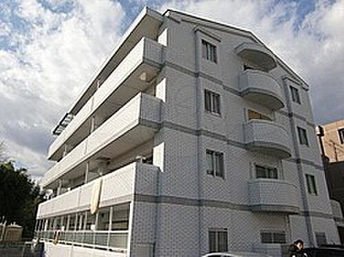 京都府長岡京市井ノ内下印田 築25年8ヶ月 4階建