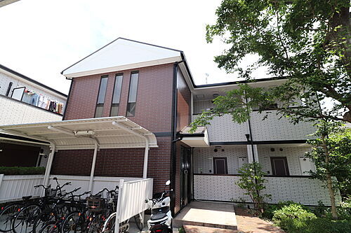 大阪府大東市灰塚３丁目 2階建 築20年6ヶ月