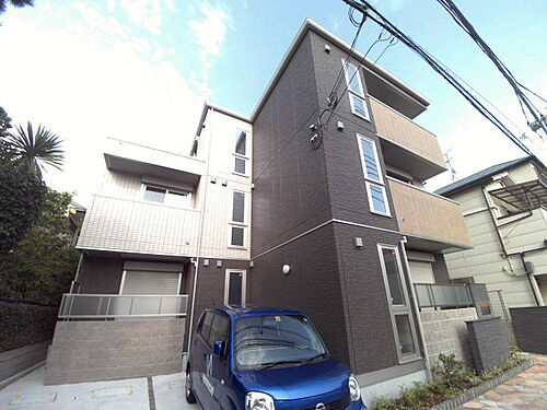 兵庫県神戸市東灘区魚崎北町６丁目 築10年6ヶ月 3階建