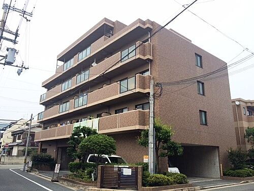 兵庫県尼崎市元浜町２丁目 5階建