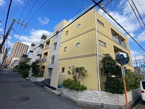 兵庫県尼崎市七松町１丁目 3階建 築22年6ヶ月