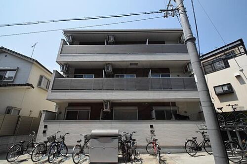 大阪府大阪市住吉区遠里小野４丁目 築8年11ヶ月 3階建