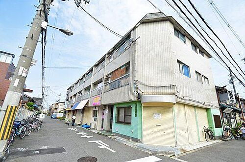 平尾マンション 3階建