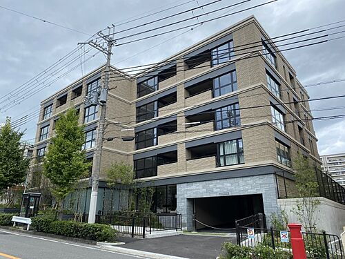 兵庫県芦屋市朝日ケ丘町 5階建 築2年