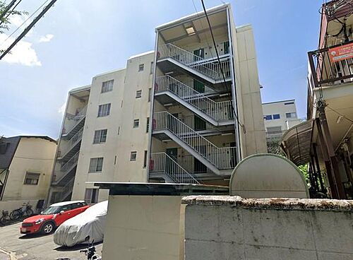 兵庫県川西市花屋敷１丁目 賃貸マンション